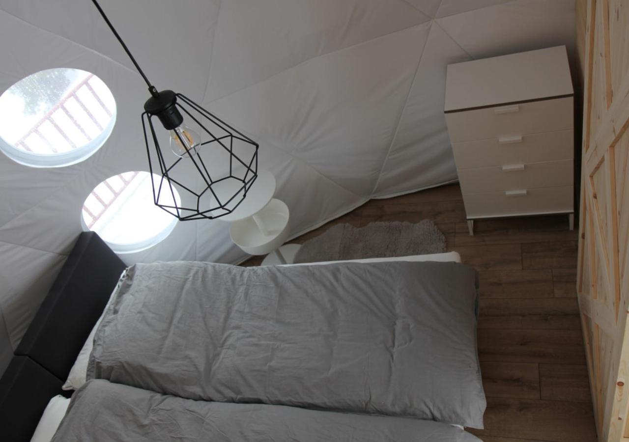 Bed and Breakfast Glamping Gliczarow Klapnioki Leśnica Exteriér fotografie